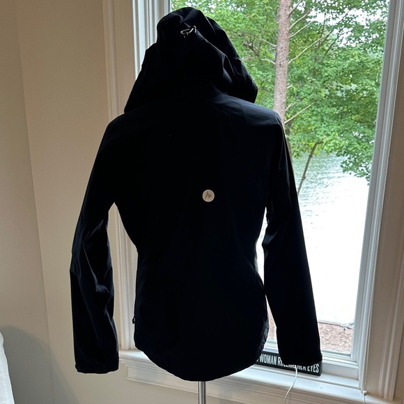 Marmot Gore Tex Women's Black Hooded Rain Jacket, Size Small, Like New - Picture 3 of 13